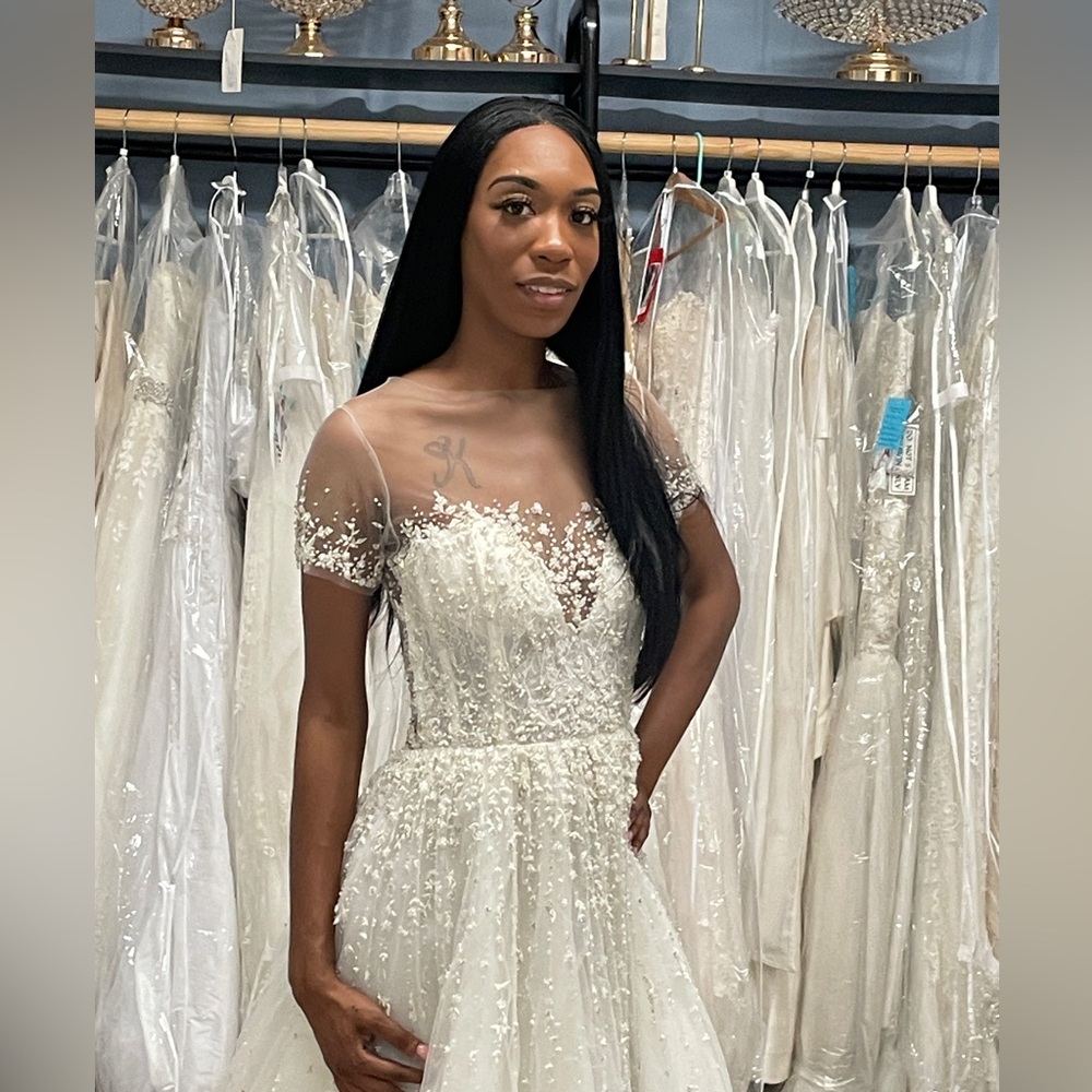Neman Marcus wedding dress
